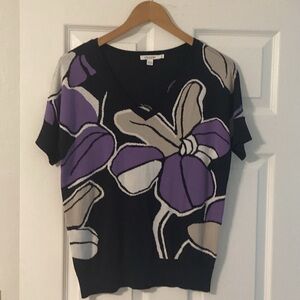 Chico's Black and Purple Floral Short Sleeve Top